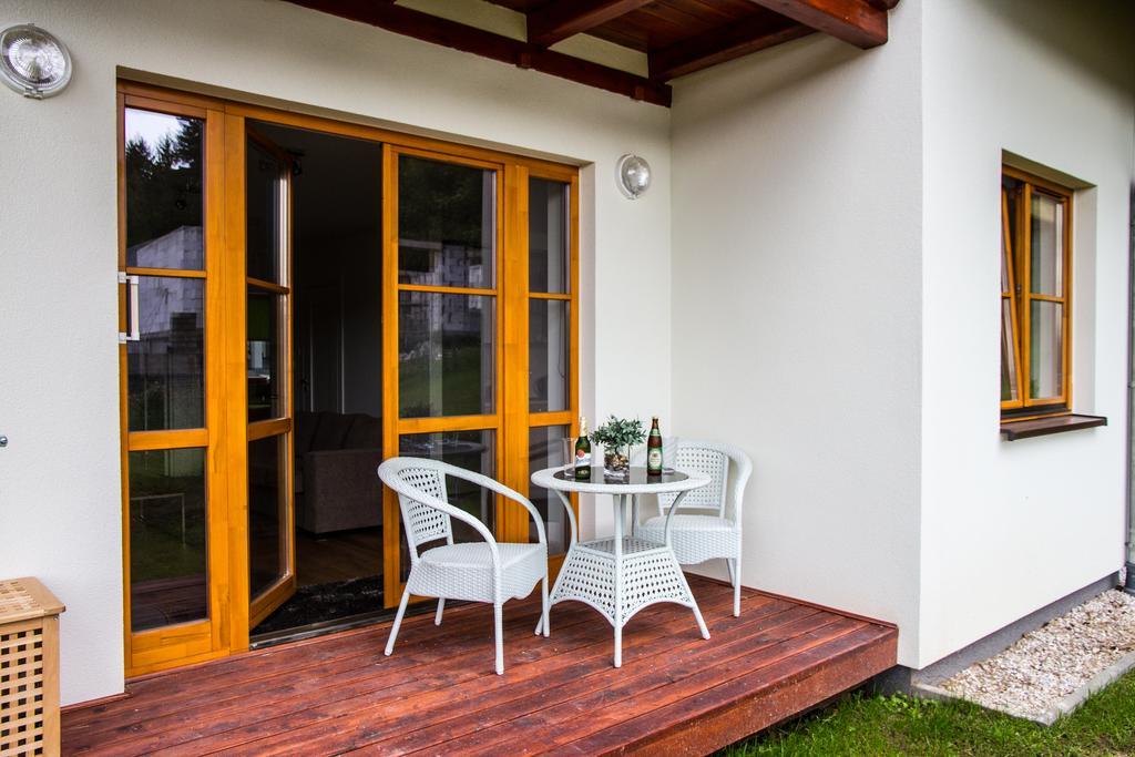 "Rodzinny Apartament Pod Sniezka" Na Osiedlu "Apartamenty Pod Sniezka" Karpacz Pokoj fotografie